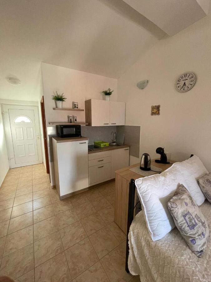 Apartman Cesarec Vrboska